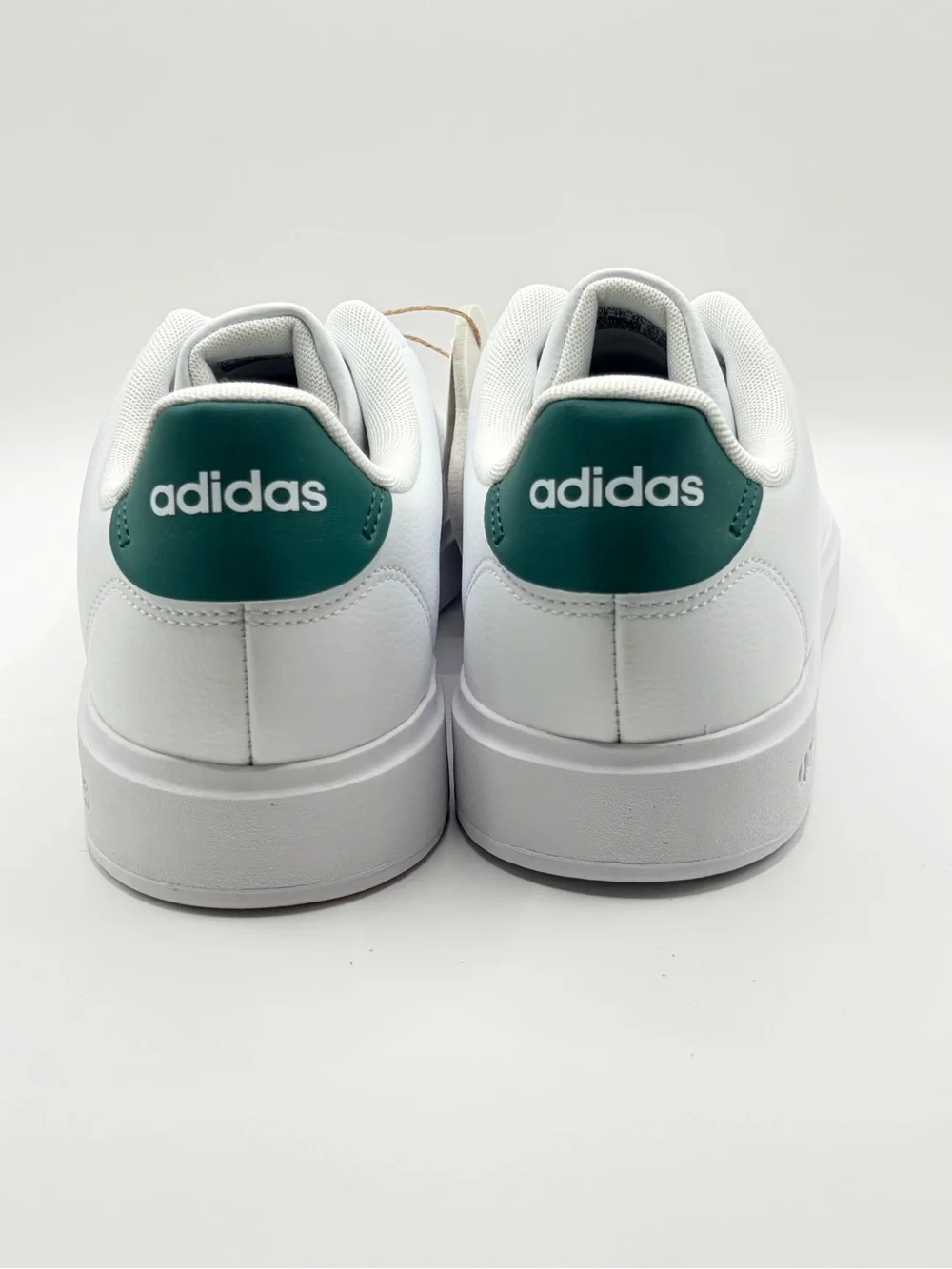adidas Advantage 2.0 White Casual Sneakers with Green Heel Tab